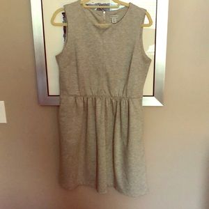 Gray dress with pockets!
